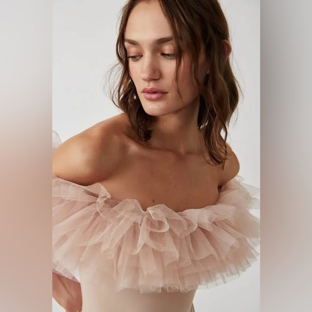 Tulle Ruffle Trim Bodysuit - Picture 2 of 10